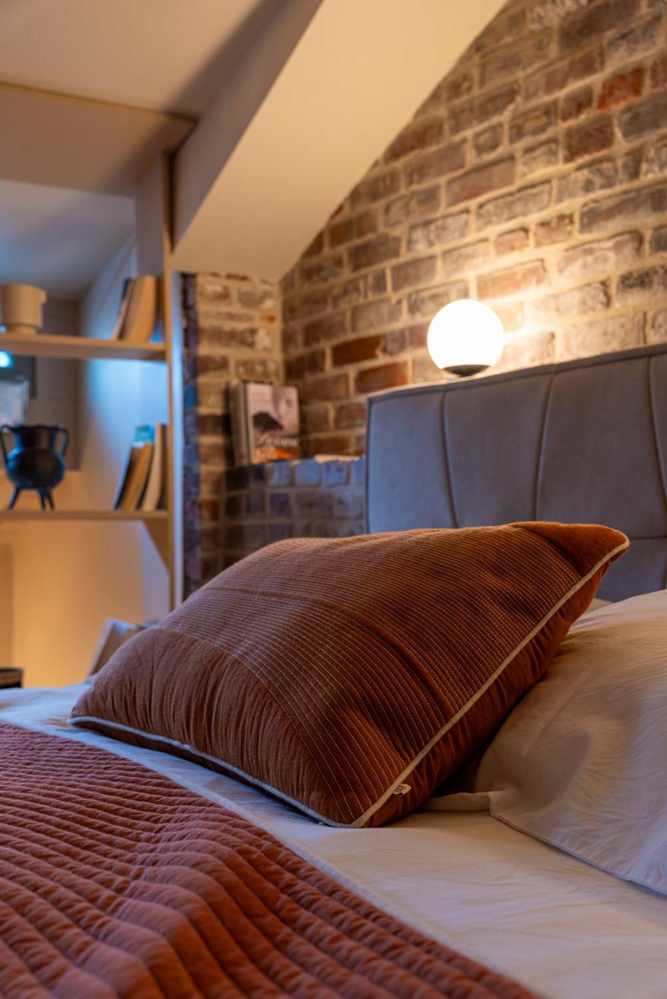 Le Gypsy - Charme & Emplacement Parfait Honfleur Eksteriør bilde